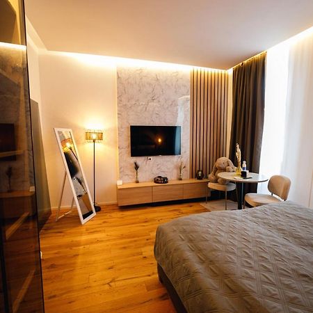 Lariana Apartment Wien Exteriör bild