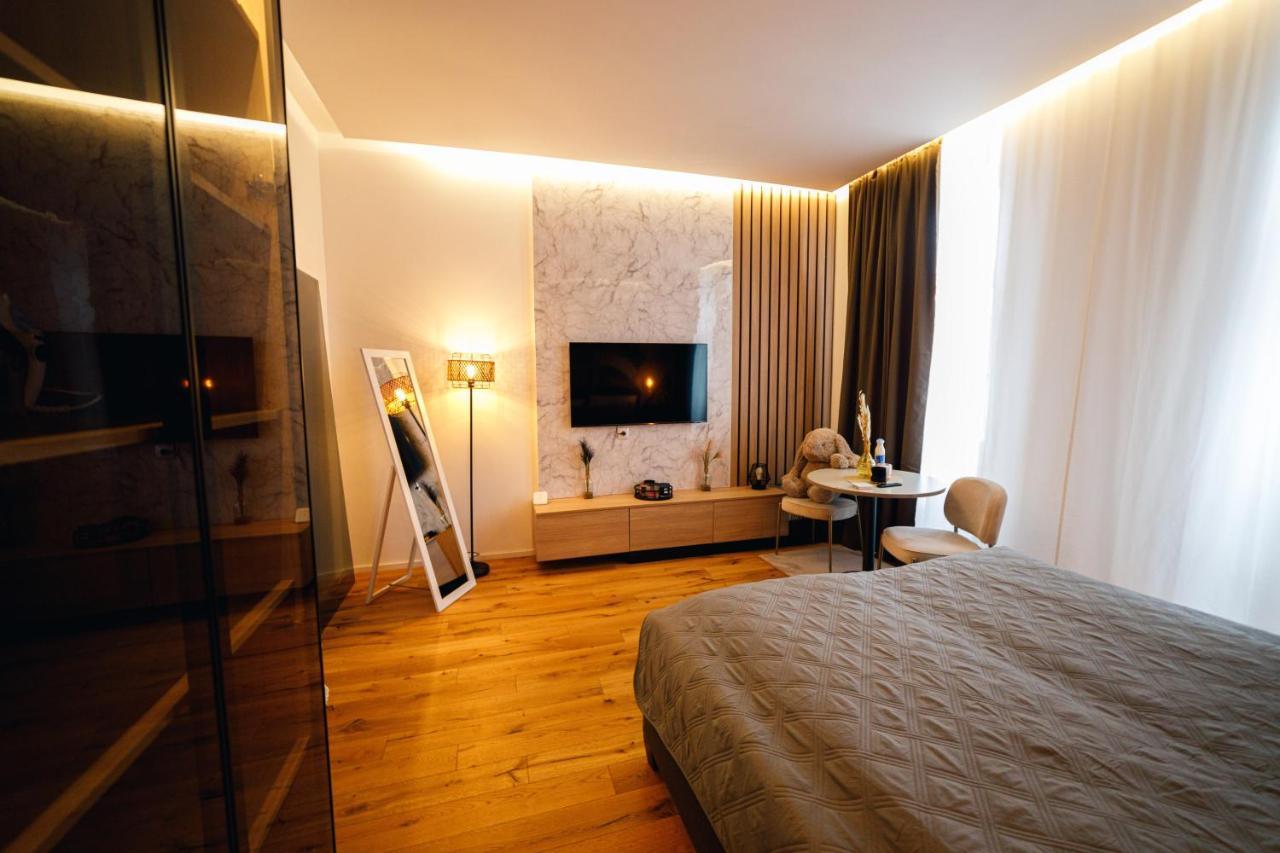 Lariana Apartment Wien Exteriör bild